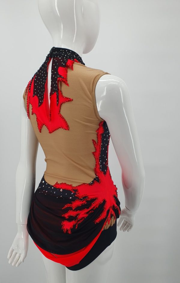 Location Justaucorps Rouge fluo et Noir – Image 7