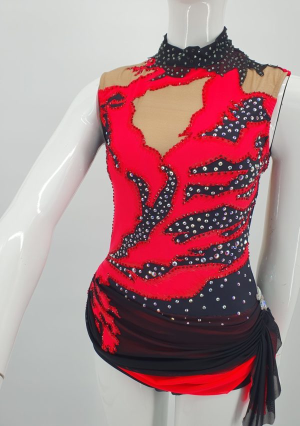 Location Justaucorps Rouge fluo et Noir – Image 9